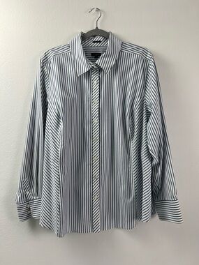 Talbots Blue & White Striped Cotton Spandex Wrinkle Resistant Button Down